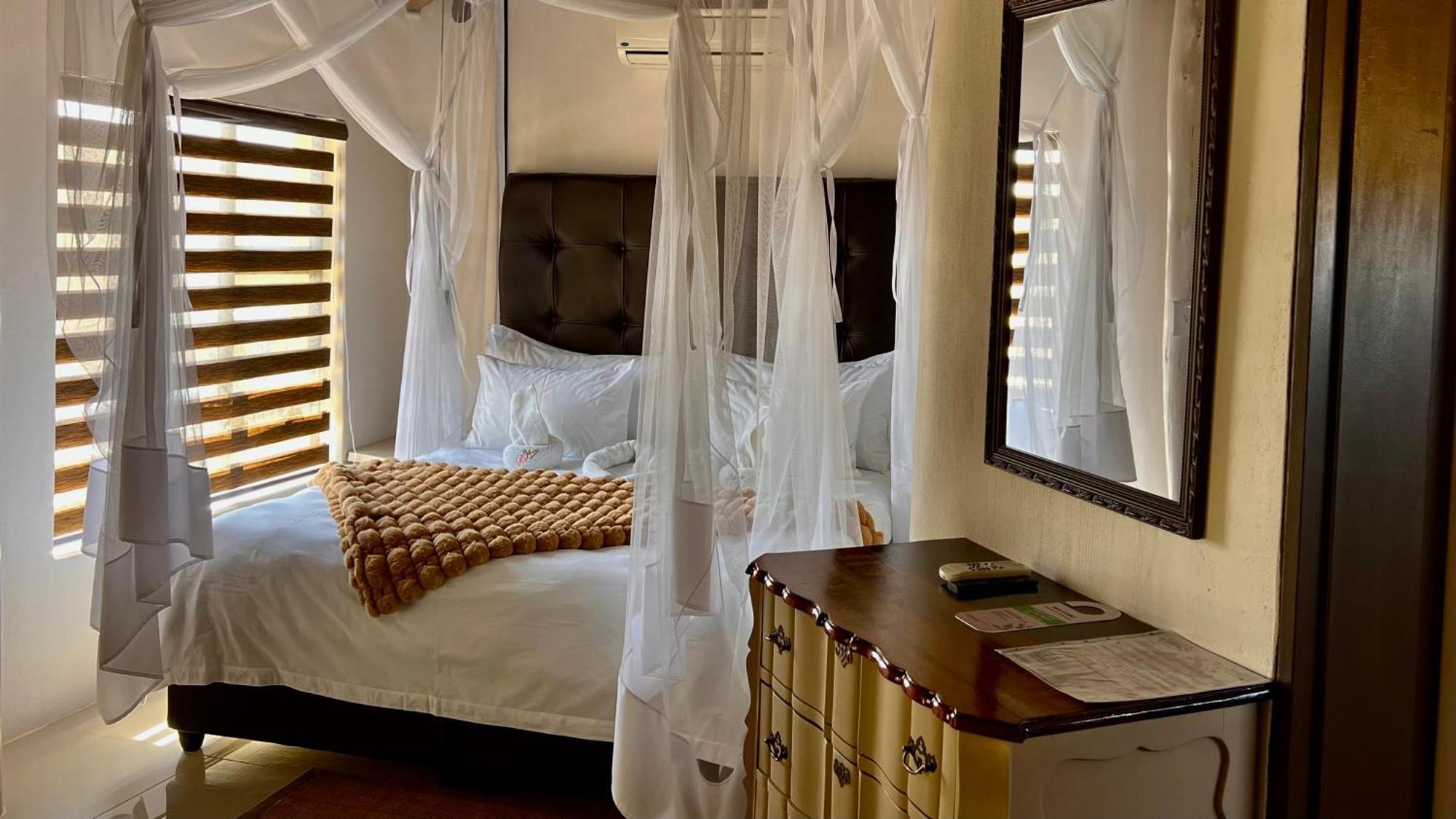 Lapa Lange Game Lodge Мариенталь Экстерьер фото